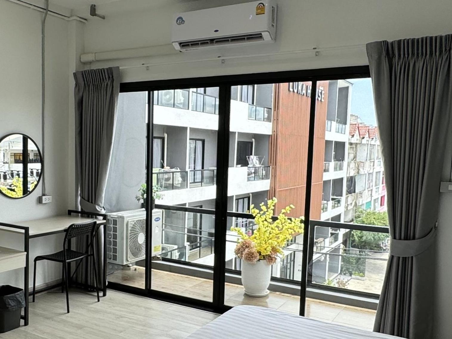 Luka House Hotel Ban Lam Luk Ka Exterior photo